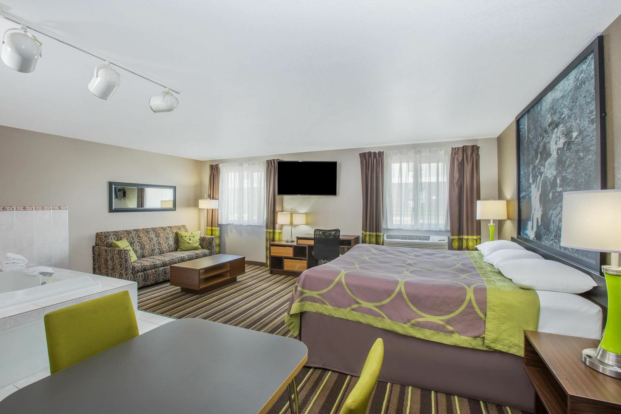 Super 8 By Wyndham Brookings Ξενοδοχείο Εξωτερικό φωτογραφία